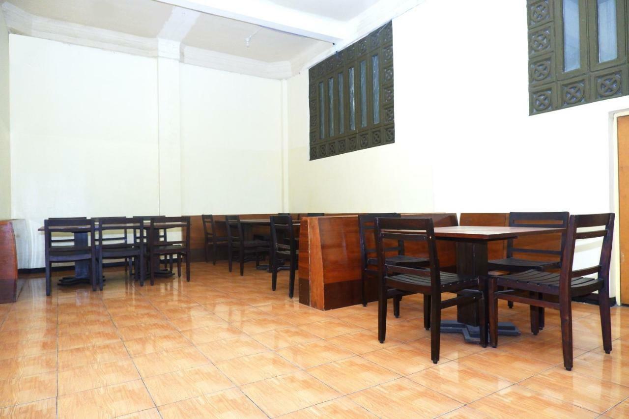Hotel Pelangi Indah Семаранг Екстериор снимка